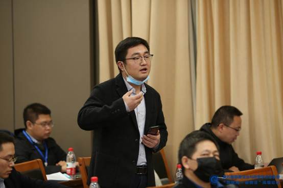 16.太阳集团tyc234cc法社会学院公杰博士与李喜燕教授讨论